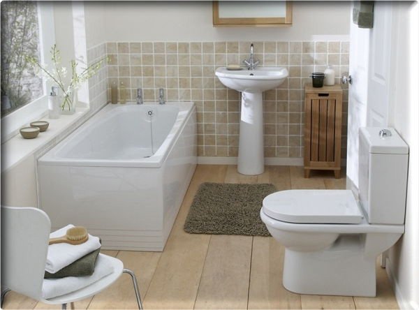 Phòng tắm sử dụng 2 tông màu trắng và vàng nhạt của gỗ và vân gạch, tạo cảm giác thoải mái và gần gũi.